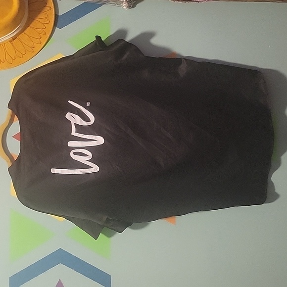 NWOT Victoria's Secret Women's Tie Front "Love" Kimono Style Robe Onesize - Picture 1 of 9